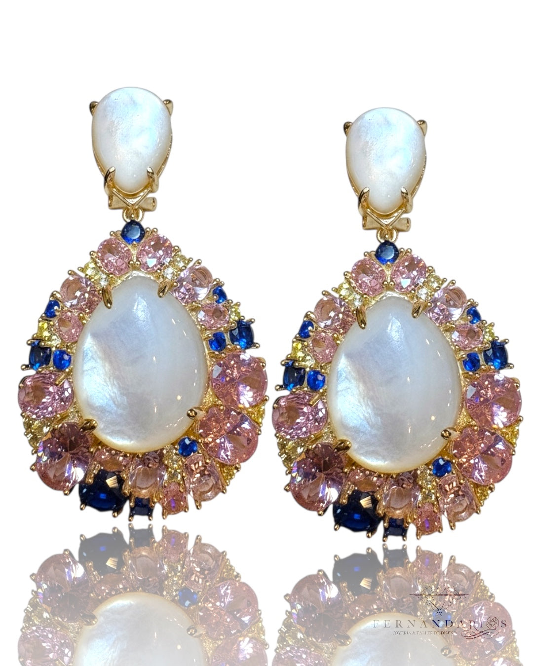 Pendientes concha nácar y topacios en plata 925 y vermeil de oro 18k
