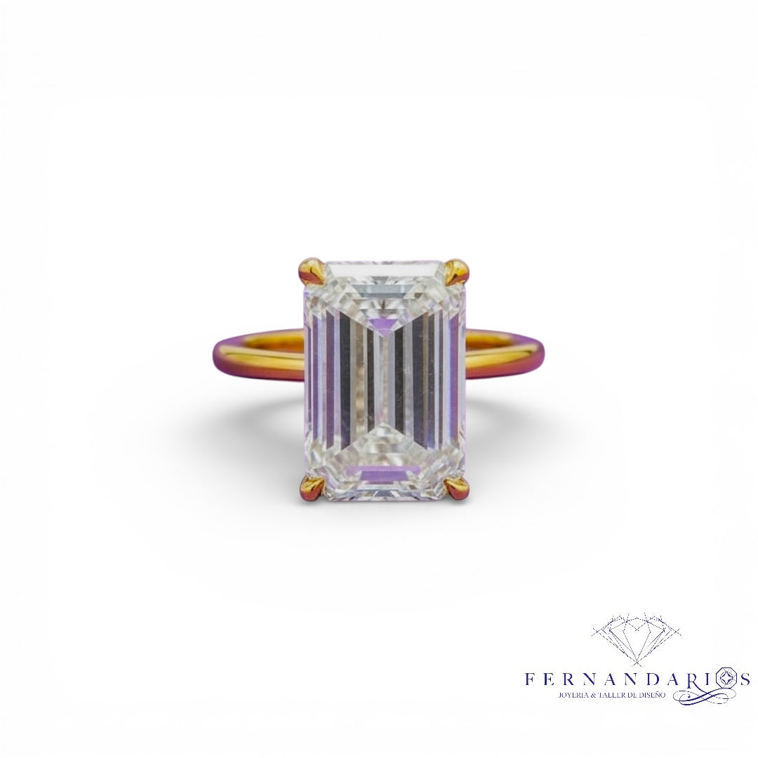 Anillo Diamnte corte esmeralda 1 quilate