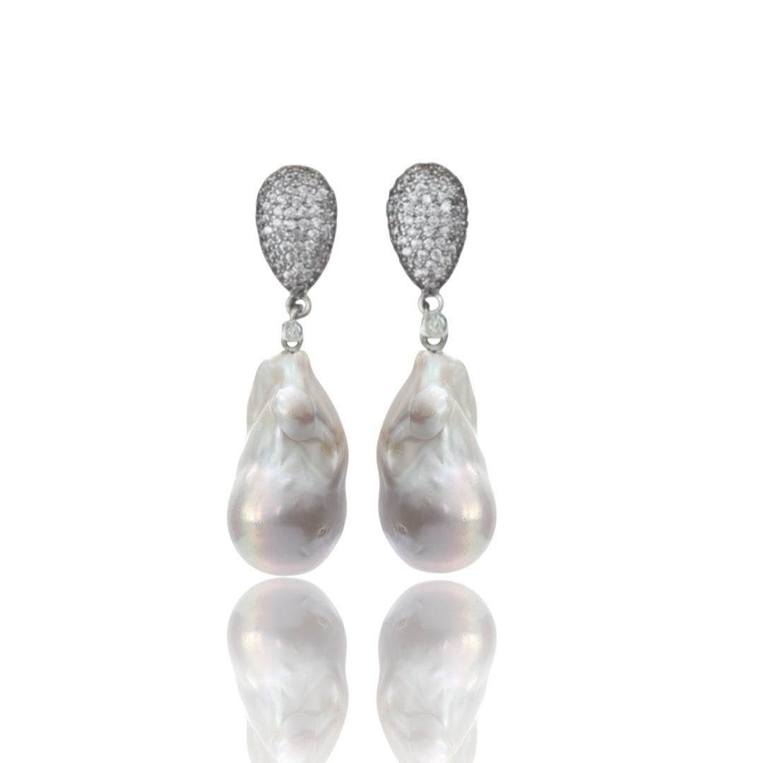 Pendientes Perla barroca y diamante s oro 14k